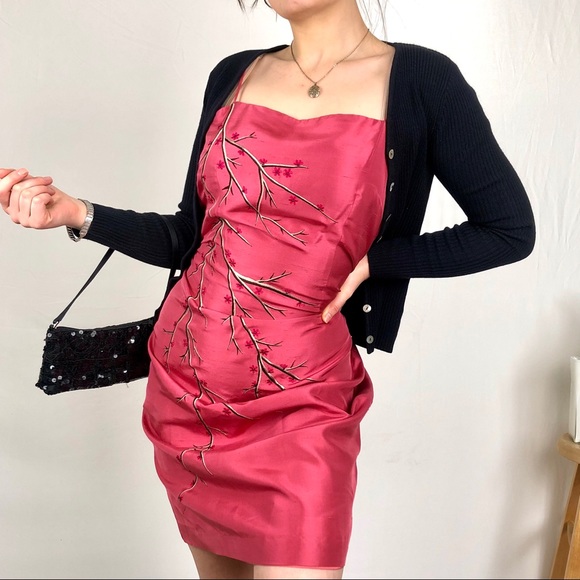 vintage 100% silk cherry blossom embroidered dress - Picture 2 of 5